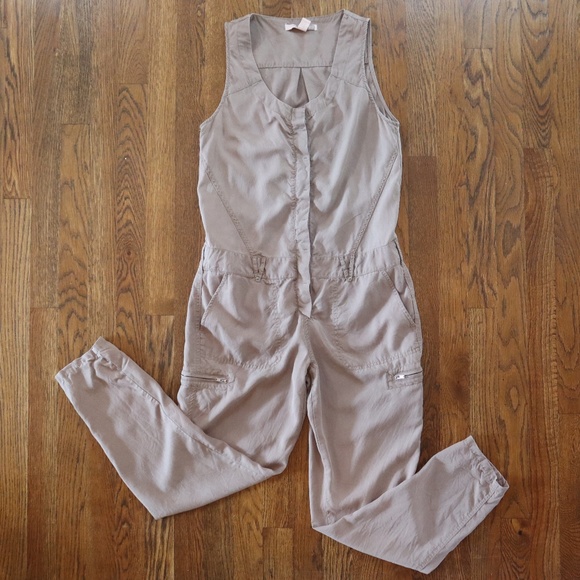F21 Jumpsuit Taupe - Picture 2 of 12